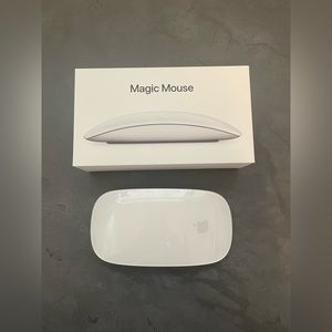 Magic Mouse — white multi-touch surface